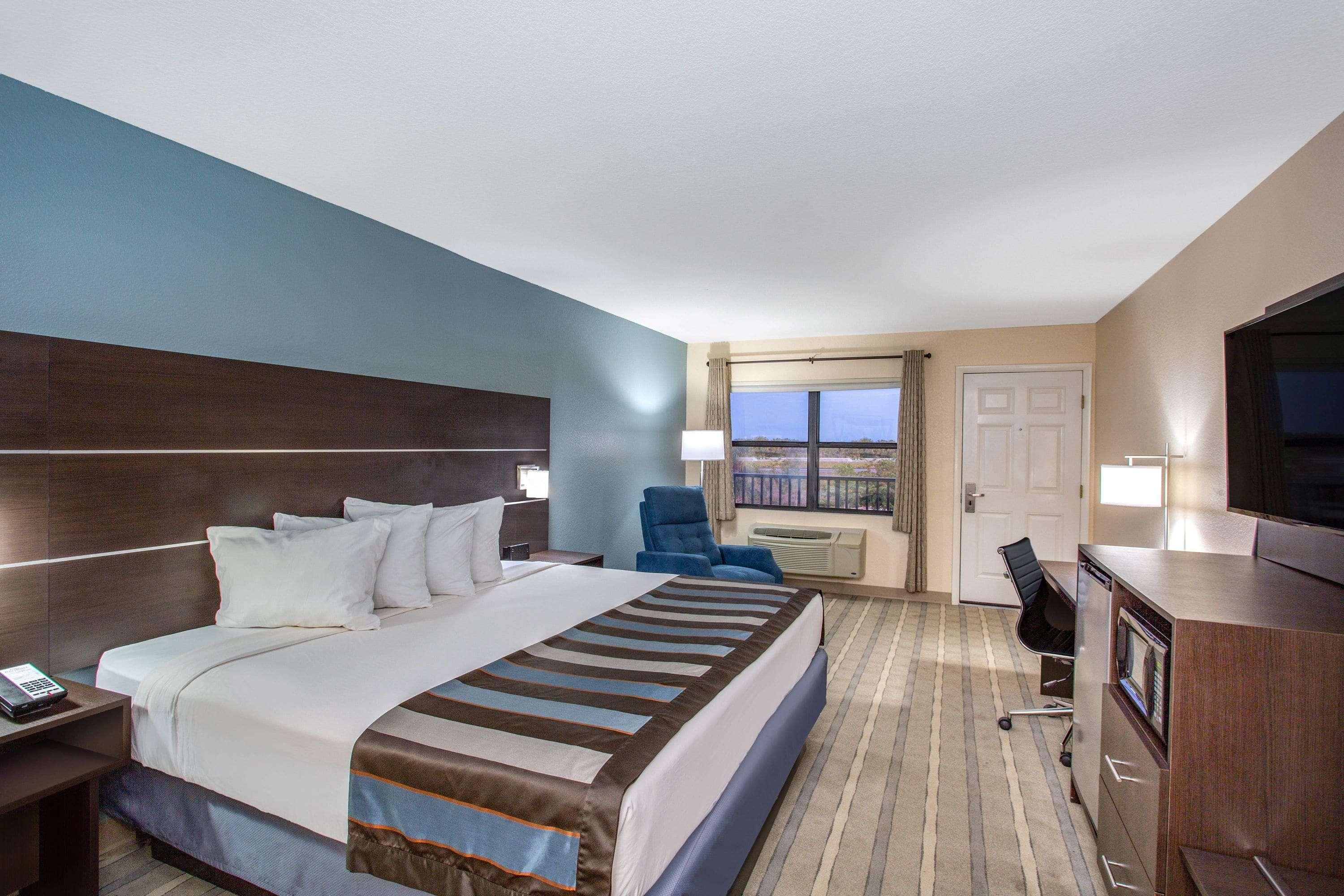 Hotel Baymont By Wyndham Punta Gorda/Port Charlotte Exterior foto