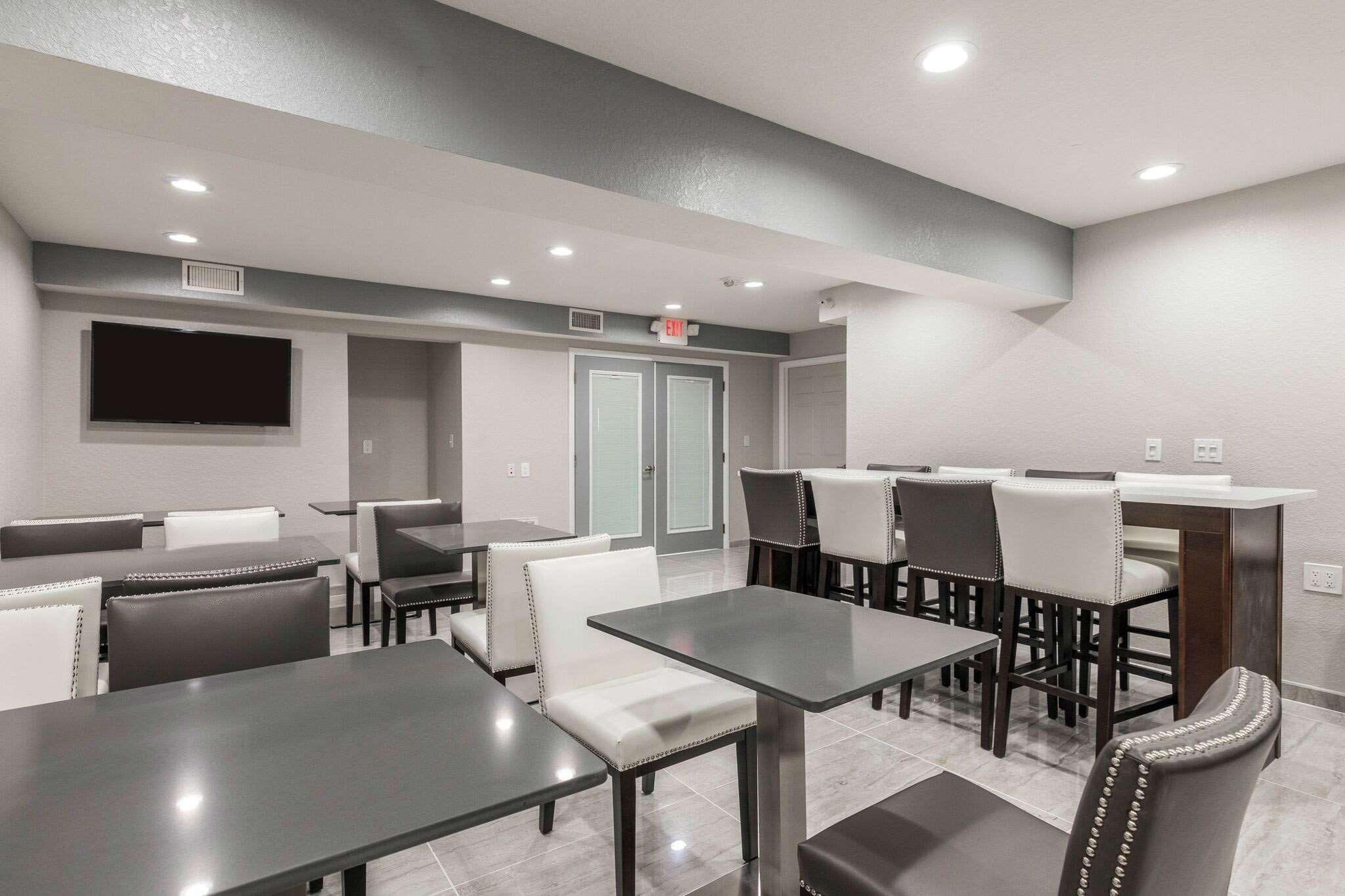 Hotel Baymont By Wyndham Punta Gorda/Port Charlotte Exterior foto