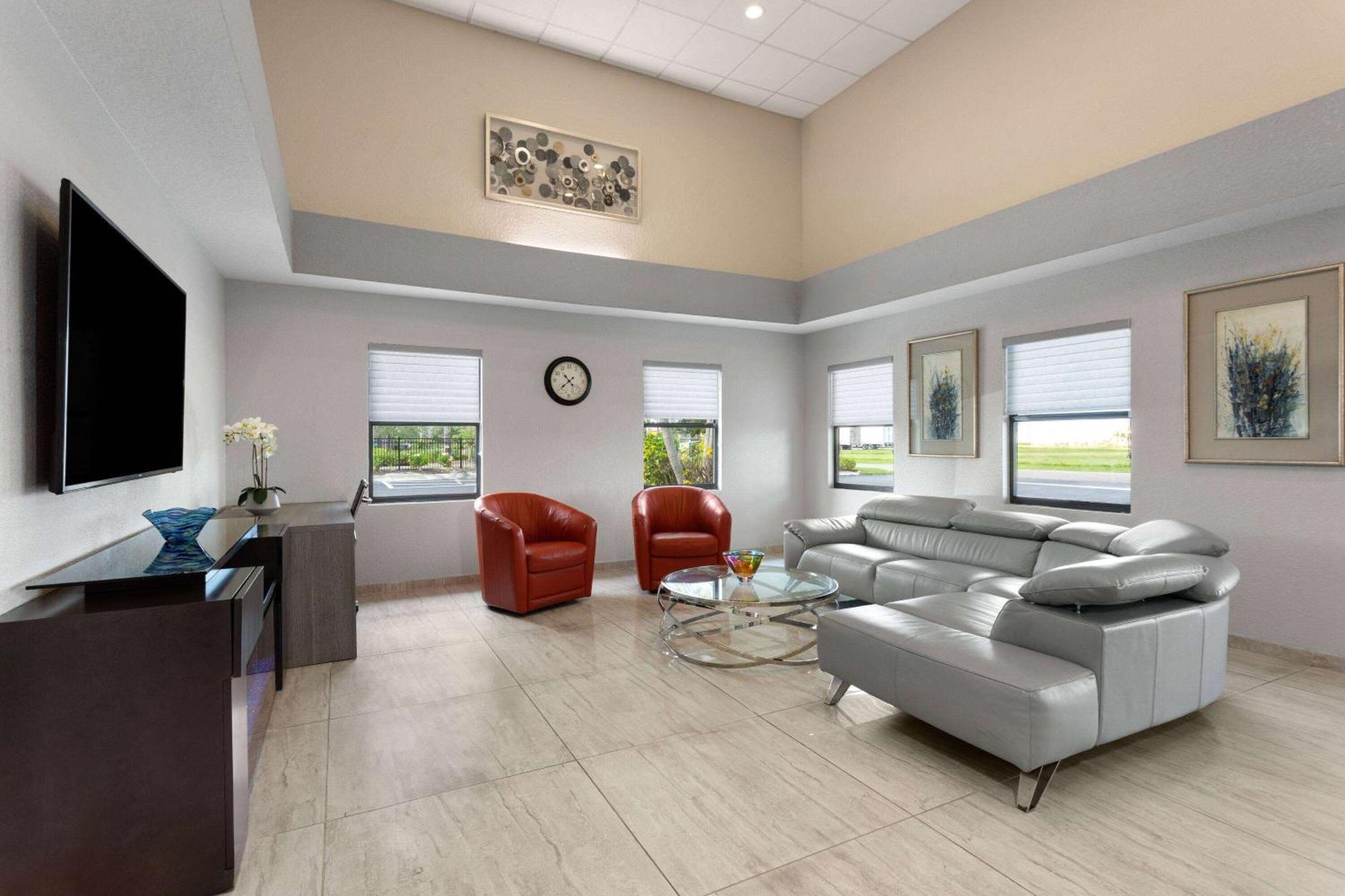 Hotel Baymont By Wyndham Punta Gorda/Port Charlotte Exterior foto